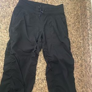 Lululemon studio crop